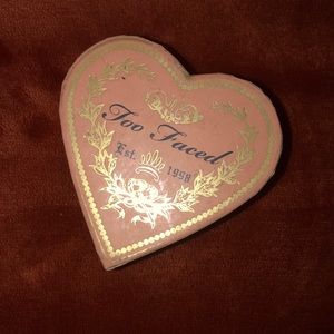 Too Faced Blush